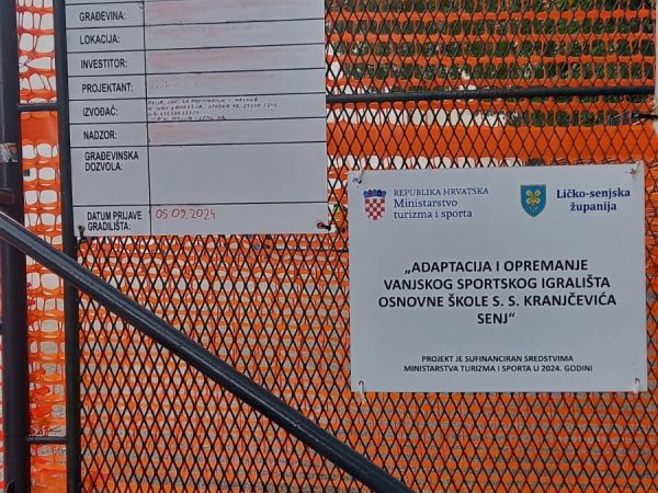 Radovi na igralištu Osnovne škole u Senju