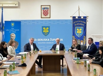 Ličko-senjska županija - U Ličko-senjskoj županiji održan sastanak na temu provedbe sigurnosnih mjera u osnovnim i srednjim školama