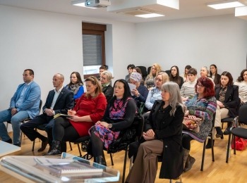 Ličko-senjska županija - U Razvojnom centru Ličko-senjske županije održano predstavljanje projekta Grass Ceiling