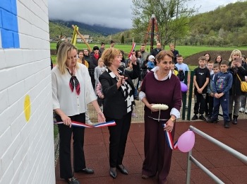 Ličko-senjska županija - U Krasnu otvoren novi prostor za djecu vrtićkog uzrasta
