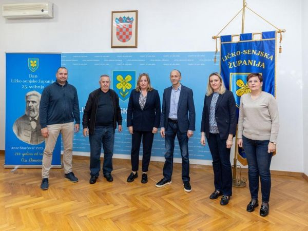 Potpisan ugovor o uređenju stacionara Doma zdravlja u Vrhovinama vrijedan 100 tisuća eura
