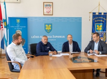 Ličko-senjska županija - Zeleni iskorak: Razvojni centar Ličko-senjske županije uskoro ugrađuje foto-naponske panele
