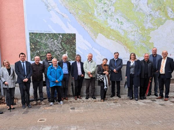 Svečano predstavljen kartozid Ličko-senjske županije u Gospiću