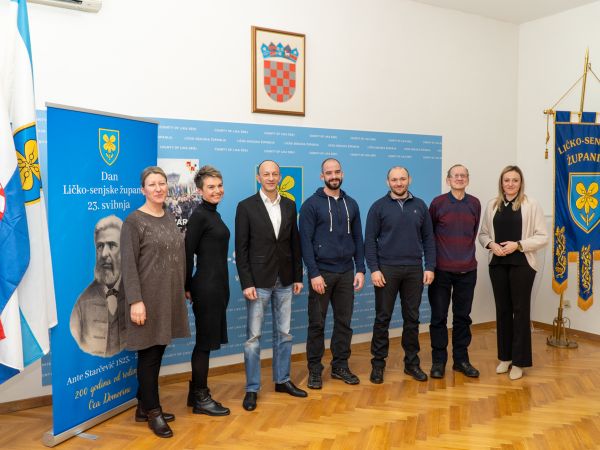 Ličko-senjska županija potpisala  ugovore za Programe javnih potreba u sportu i tehničkoj kulturi za 2024. godinu