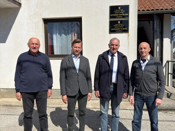 U Lovincu održan radni sastanak na temu obnove Majstorske ceste