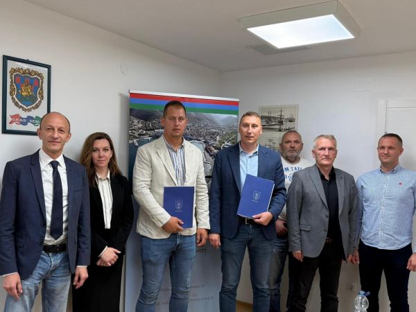 U Senju potpisan ugovor vrijedan više od milijun eura za sanaciju lukobrana sv. Marija U Senju potpisan ugovor vrijedan više od milijun eura za sanaciju lukobrana sv. Marija