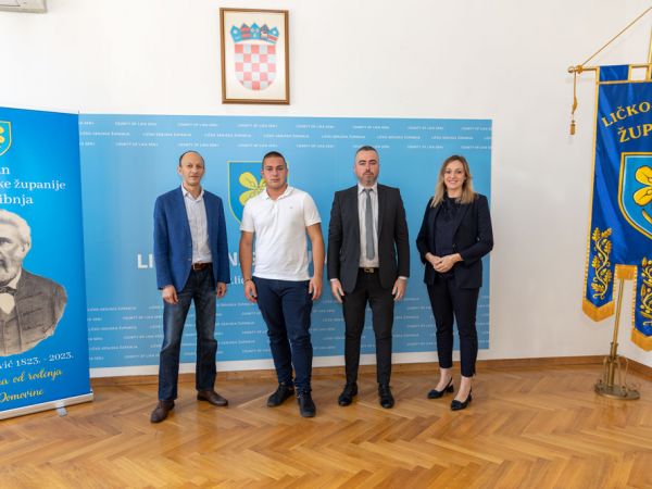 Župan Petry naglasio nastojanja da se nastave intenzivna ulaganja u školstvo na ovim prostorima