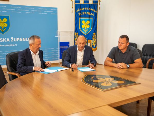 Rekonstrukcija ambulante u Vrhovinama