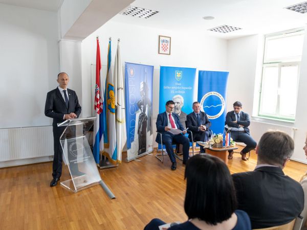 Održan Znanstveni kolokvij i otvorena izložba posvećena Ocu Domovine dr. Anti Starčeviću