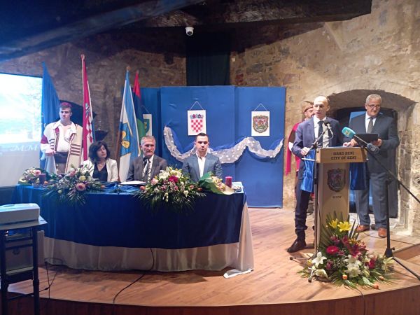 SENJ - Svečanom sjednicom gradskog vijeća Senja u kuli Nehaj obilježen je Dan Grada Senja