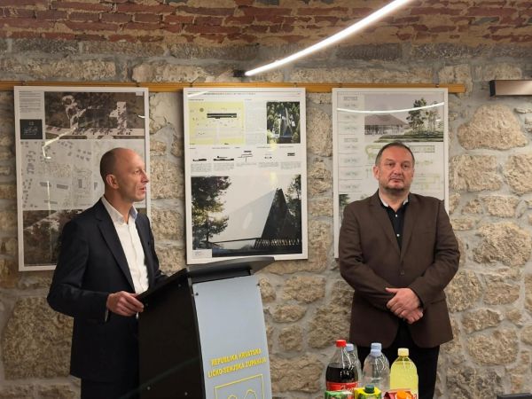 U Gospiću otvorena izložba povodom 100. obljetnice dovršetka izgradnje Ličke pruge