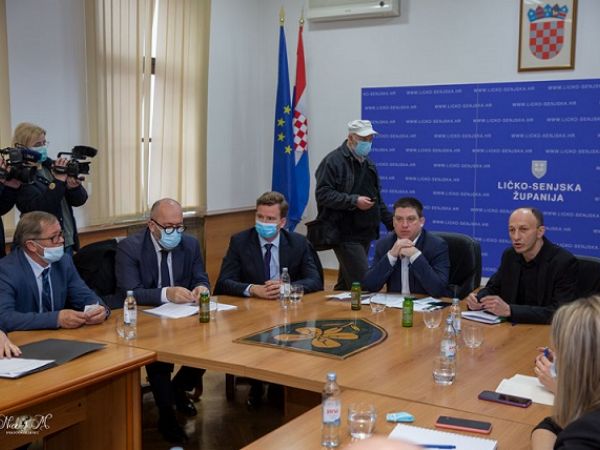 Župan Petry: „Ličko-senjska županija je veliko gradilište“!