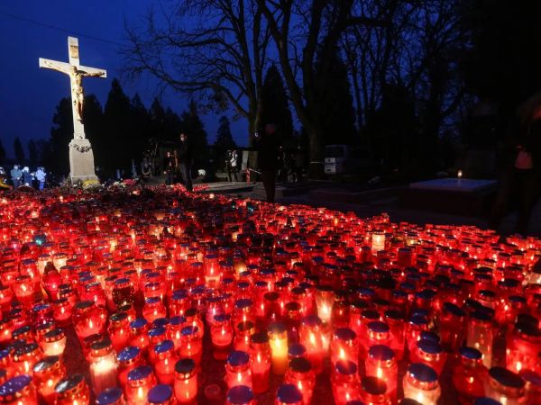 Obilježavanje  blagdana Svih svetih i Dušnog dana Obilježavanje  blagdana Svih svetih i Dušnog dana